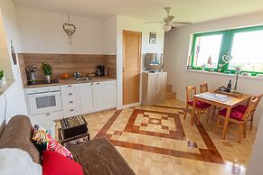 Panorama Glamping Visole