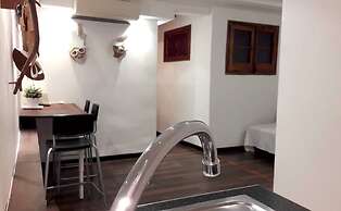 Born Rustic Style 11 Apt