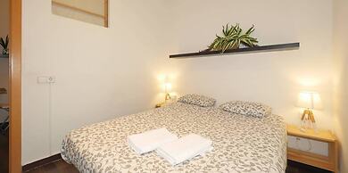 Interior Apt Center 42 El Born