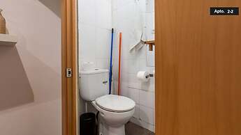 Two Bedroom Apartment in the Heart of the Born 22
