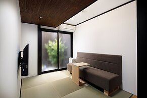 Tsumugi Shichijokagiyacho