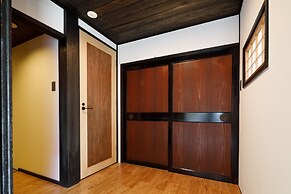 Tsumugi Shichijokagiyacho