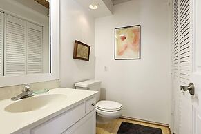 37 Mountain Laurel Drive 2br 2 Bedroom Home by Redawning