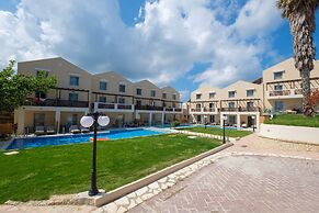 Akron Seascape Resort
