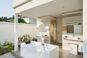 Siyam World Maldives - 24-Hour Premium All-inclusive with Free Transfe