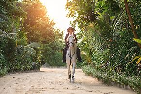 Siyam World Maldives - 24-Hour Premium All-inclusive with Free Transfe