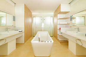 Siyam World Maldives - 24-Hour Premium All-inclusive with Free Transfe