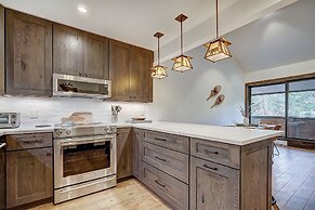 Motherlode C9 2 Bedroom Condo by RedAwning