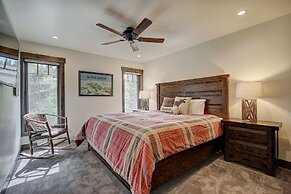 Motherlode C9 2 Bedroom Condo by RedAwning