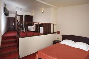 Hostel Gnezdo Pokrovka