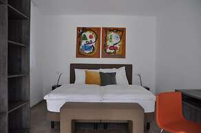 KM Hotel