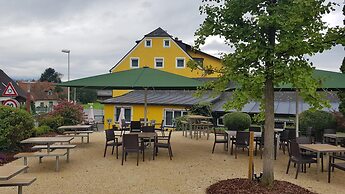 KM Hotel