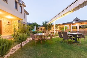 Palamutbükü Deniz Apart Otel