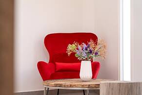 Mirablue Luxury Residences