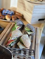 Mirablue Luxury Residences