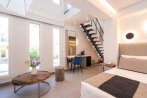 Mirablue Luxury Residences