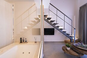 Mirablue Luxury Residences