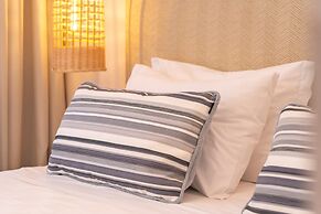 Mirablue Luxury Residences