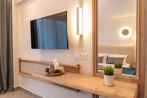 Mirablue Luxury Residences