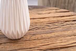 Mirablue Luxury Residences