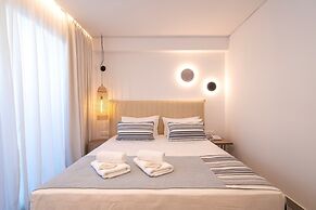 Mirablue Luxury Residences