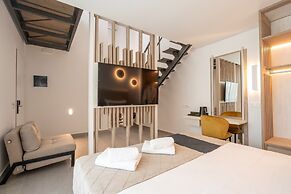 Mirablue Luxury Residences