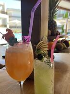 Mirablue Luxury Residences