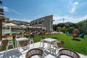 Mirablue Luxury Residences