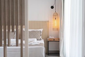 Mirablue Luxury Residences