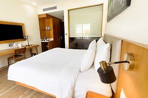 Marina Bay Con Dao Hotel