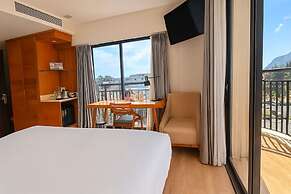 Marina Bay Con Dao Hotel