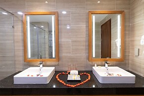 Marina Bay Con Dao Hotel