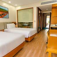 Marina Bay Con Dao Hotel