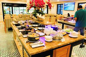 Marina Bay Con Dao Hotel