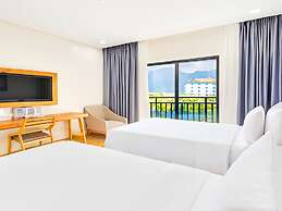 Marina Bay Con Dao Hotel