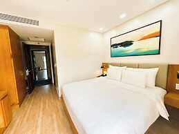 Marina Bay Con Dao Hotel