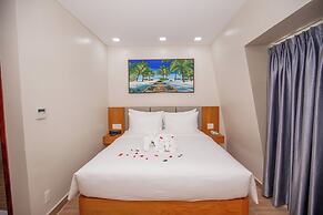 Marina Bay Con Dao Hotel