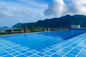 Marina Bay Con Dao Hotel