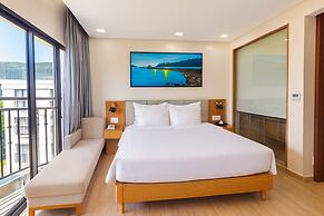 Marina Bay Con Dao Hotel