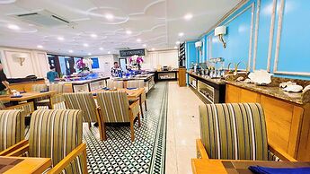 Marina Bay Con Dao Hotel
