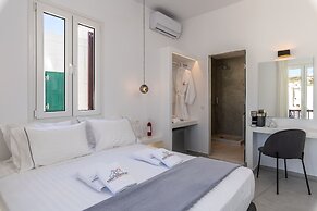 Sunset Paraportiani Rooms