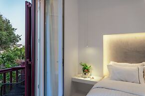 Sunset Paraportiani Rooms