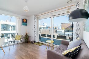 JOIVY Lovely Studio Flat with Terrace in Southeast London