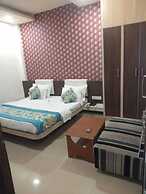 Hotel Maa Ganga Palace