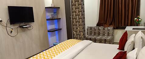 Hotel Maa Ganga Palace