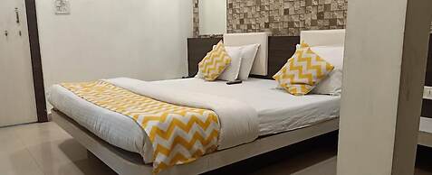 Hotel Maa Ganga Palace