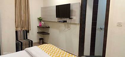 Hotel Maa Ganga Palace