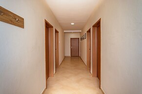 Uphill Glavanovic Villa