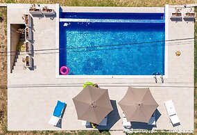 Uphill Glavanovic Villa