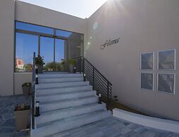 Stefan Village Hotel